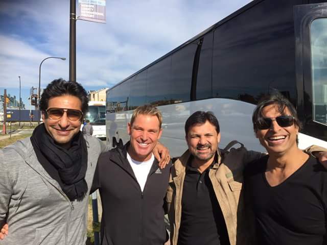 Wasim Akram, Shoaib Akhtar, Moin khan and Shane Warne at LA