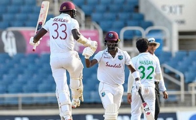 West Indies Beat Pakistan By 1 Wicket In 1st Test Match