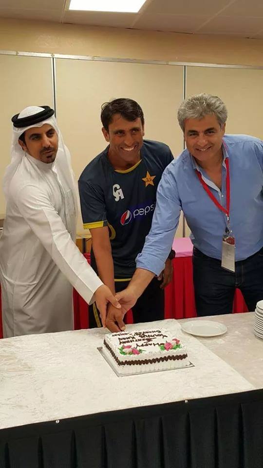 Younis Khan Celebrated His Birthday In Sharjah