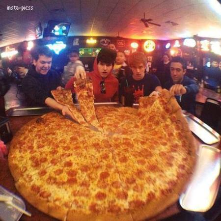 Jambo Pizza - Invite Everyone