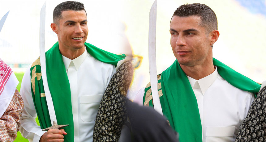 Cristiano Ronaldo Wears Traditional Dress in Saudi National Day ...