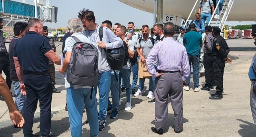 England Cricket Team Arrives in Pakistan