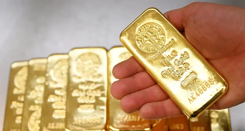 Gold Prices in Pakistan Drop Massively