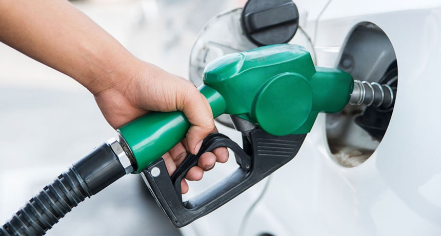 Govt Reduce Petrol Price by Rs 10