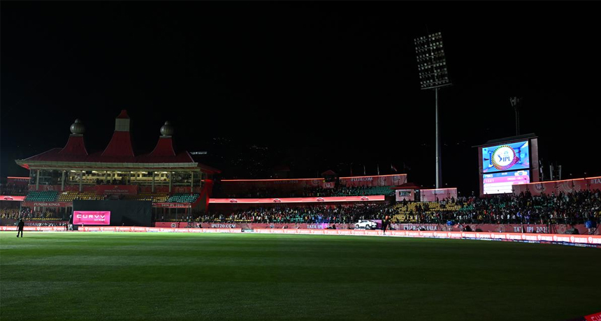 India Cancelled IPL Match Midway Yesterday