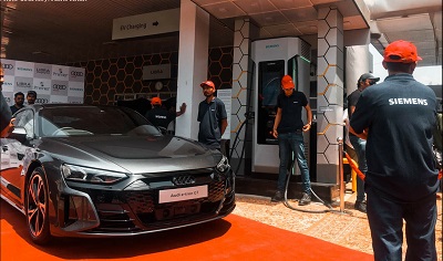 Karachi Gets Its First Electric Vehicle Charging Station