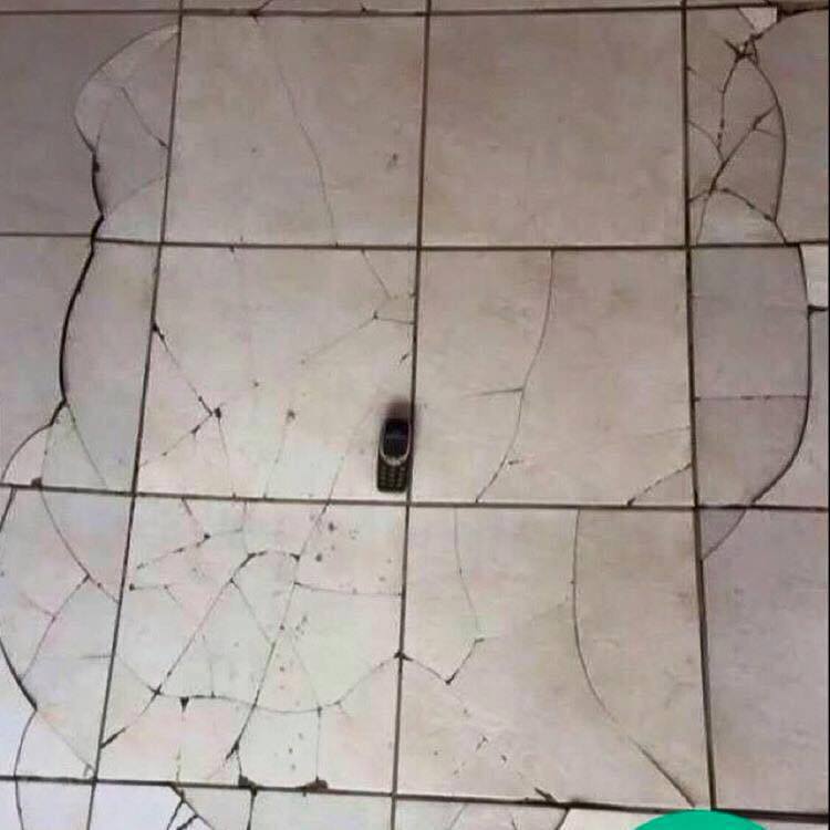 Nokia vs Concrete Floor