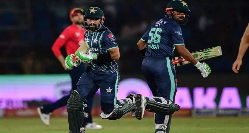 Pakistan Beat England By 10 Wickets In 2nd T20i