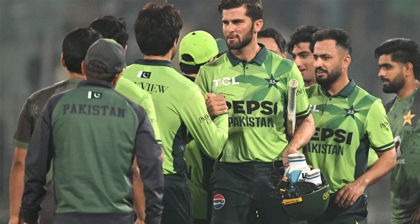 Pakistan Beat South Africa in 1st ODI