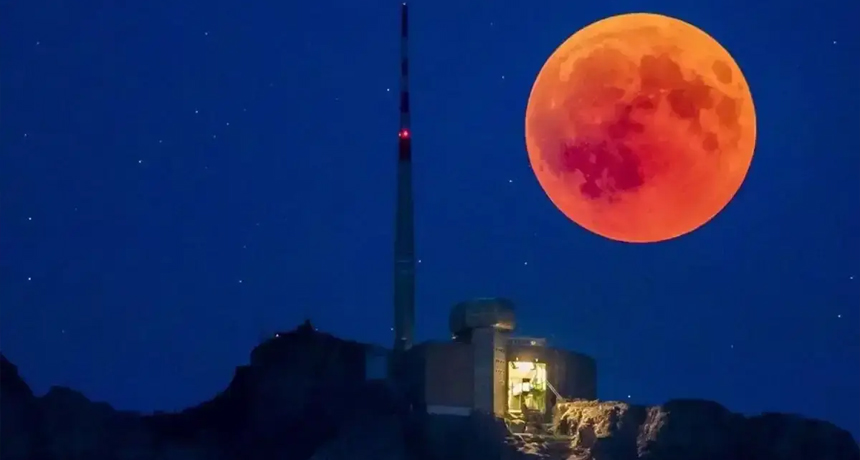 Pakistan will witness 'Blood Moon' on the night of 7 and 8 September