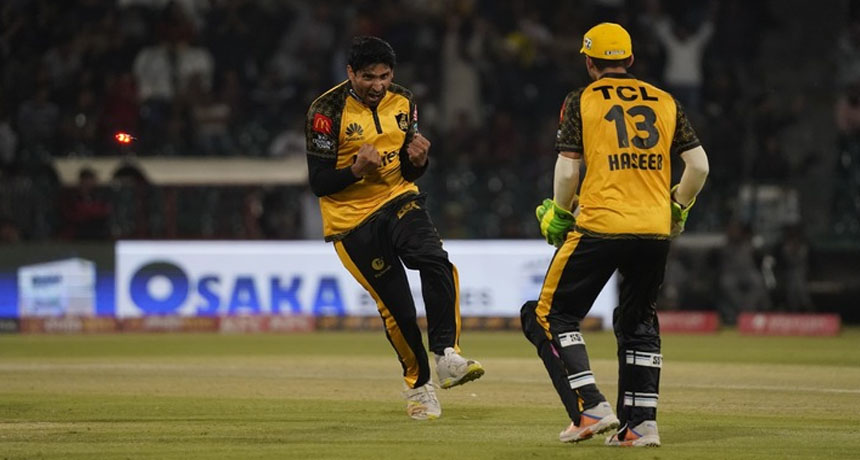 Peshawar Zalmi Beats Islamabad United in 1st Eliminator Thriller