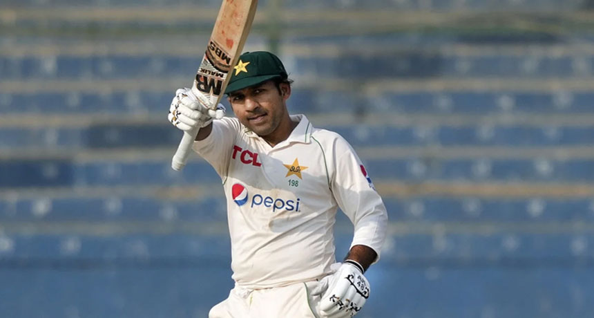 Sarfaraz Ahmed Complete 3000 Runs In Test Cricket