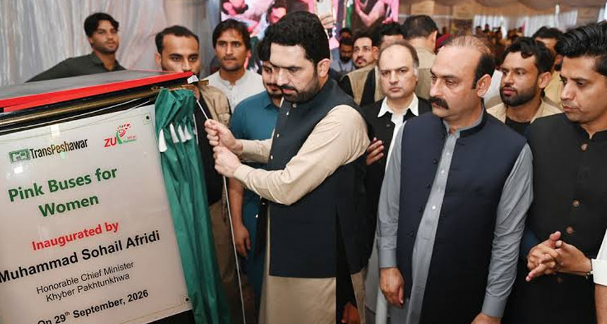 Sohail Afridi Inaugurates Peshawar Pink Bus Service