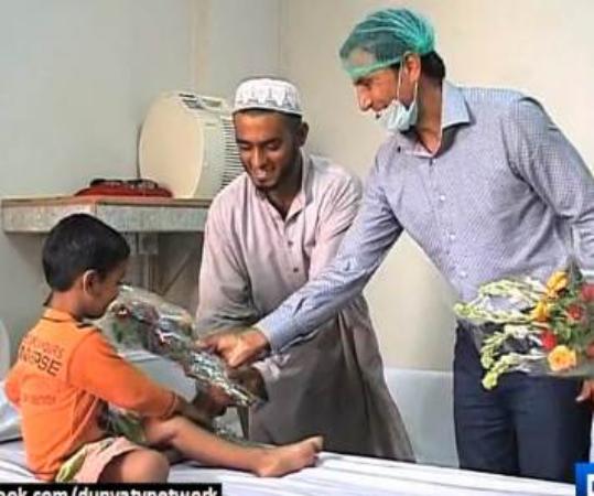 Younis Khan Met Thalassemia Affected Kids