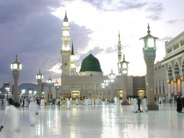 Masjid Nabawi Picture And Wallpaper - Islamic & Religious Images & Photos