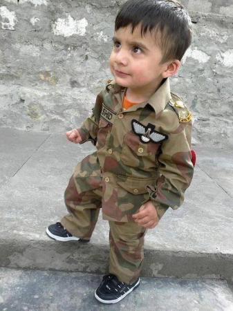 Kid In Pak Army Uniform - Kids & Images