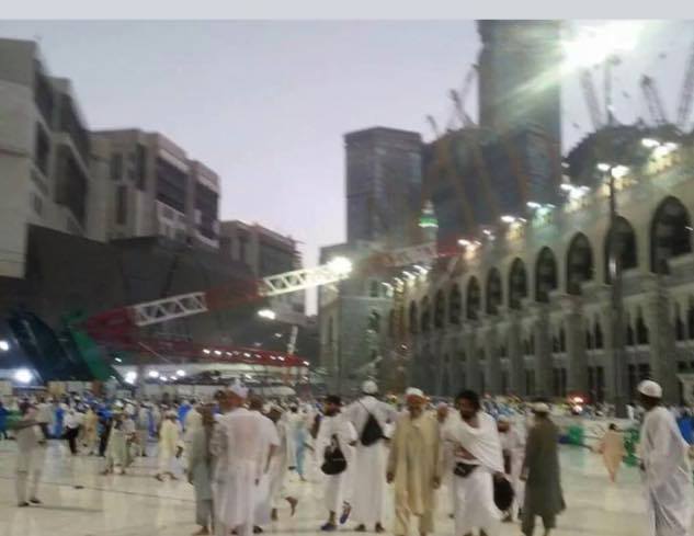 Crane Fell Down in Makka