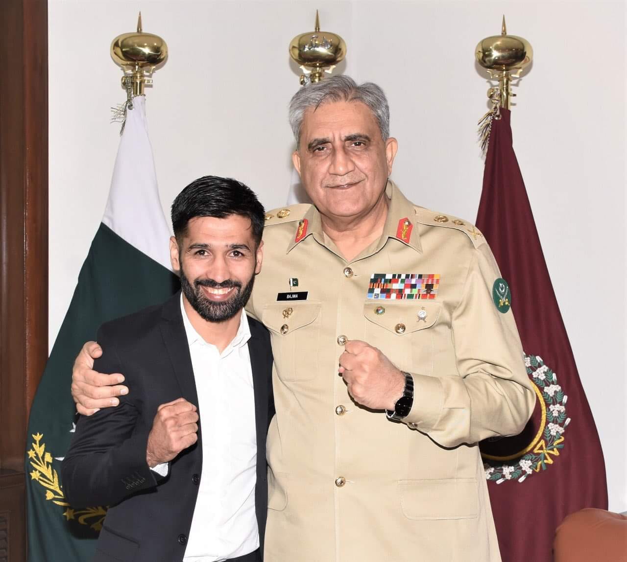 COAS Met Boxer Muhammad Waseem And Congratulated Him For The Recent Achievement