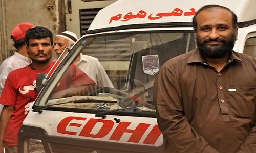 Faisal Edhi And Other Edhi Foundation Workers Submit Visa Application For Palestine For Relief Work