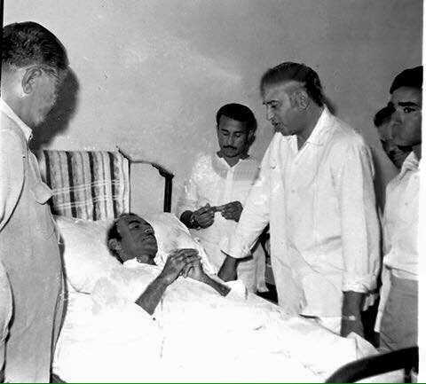 Rare Photo - Qaim Ali Shah with Zulfiqar Ali Bhutto