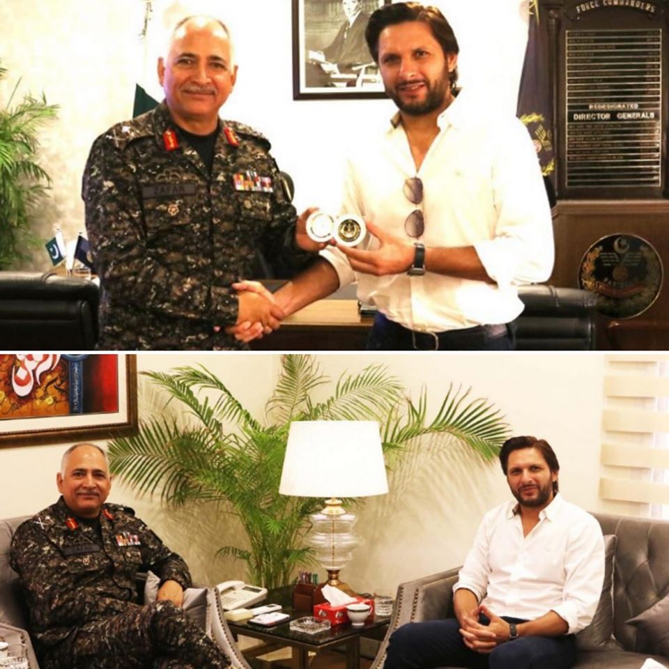 Shahid Afridi Met Lt.Gen Zafar At His Office