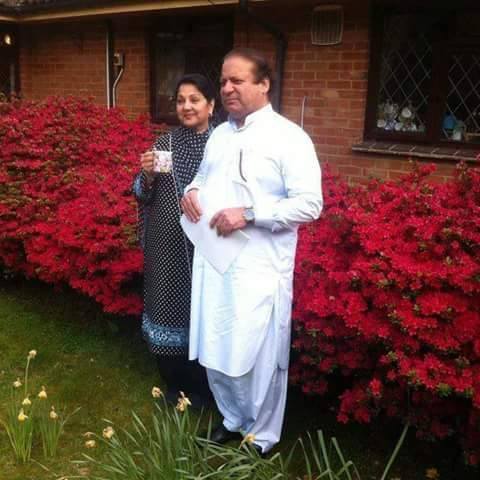 PM Nawaz Sharif with his wife Kulsoom Nawaz