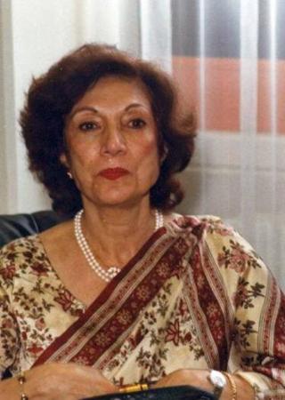 Begum Nusrat Bhutto - Mader-e-Jamhuriat
