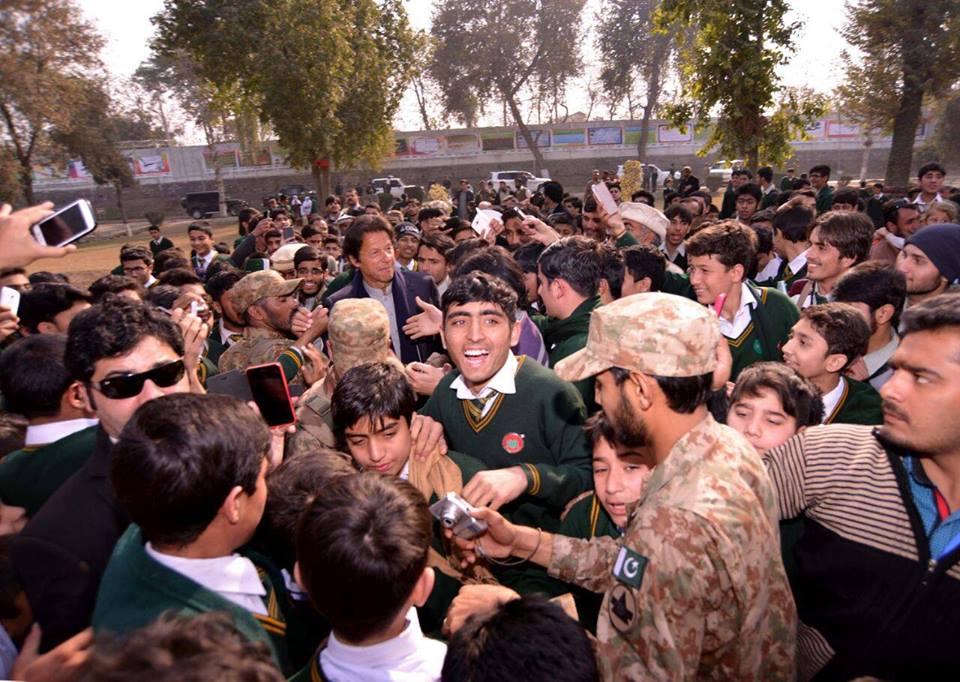 Imran Khan Visited Peshawar Army School