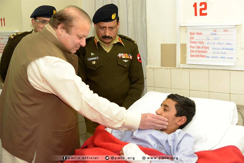 PM Nawaz Sharif Visited Injured Peshawar School Students