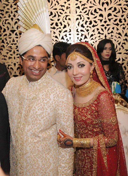 Sharmila Farooqi With Her Husband On Barat