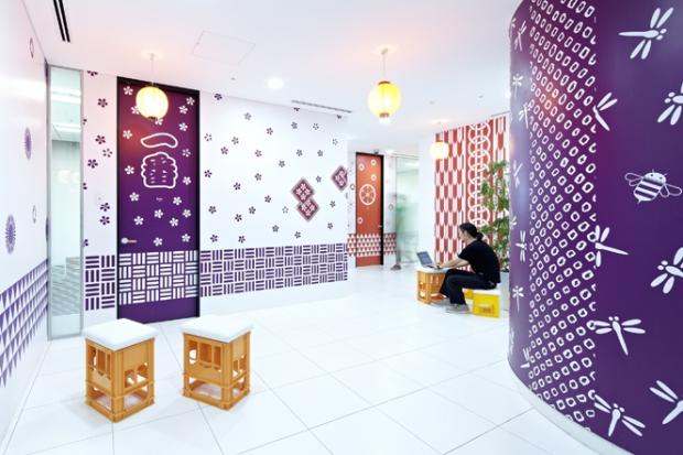 Google Japan’s Colorful Office Interior