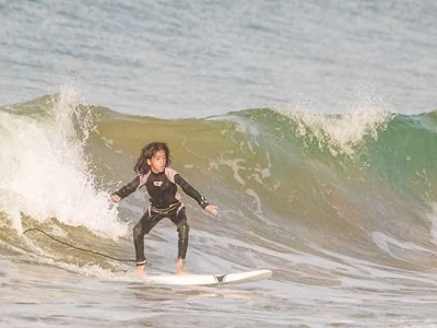 9 Year Old Baloch Girl Surfing And Skateboarding Prodigy With Waves Battles In Chahbahar