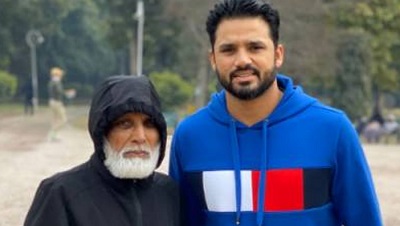 Azhar Ali's 77 Year Old Father Wins Gold Medal In 21 Km Long Marathon