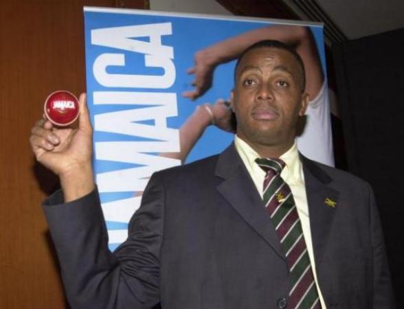 Courtney Walsh famous West Indian cricketer