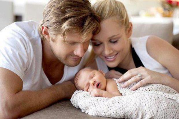 Shane Watson with his new born baby