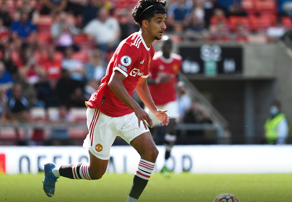 Zidane Iqbal Become First Ever British-Pakistani To Make His UCL Debut